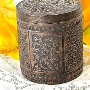 copper tobacco tin Antique 1800's Copper Tobacco Pot Hand Made Tooled Copper Middle Eastern  Lidded Copper Tobacco Cylinder Drum Box W/sword & Decorative Design