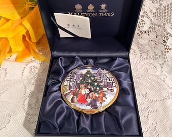 LARGE Halcyon Days Enamel "Silent Night" Music Box with Presentation Box