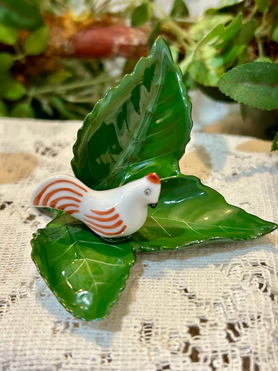 HEREND Chicken Rooster on Leaf Place Card Holder 6419 or Herend