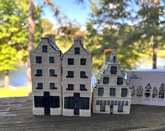 KLM Bols House # 72 KLM Blue Delft Dutch Canal Collectible House