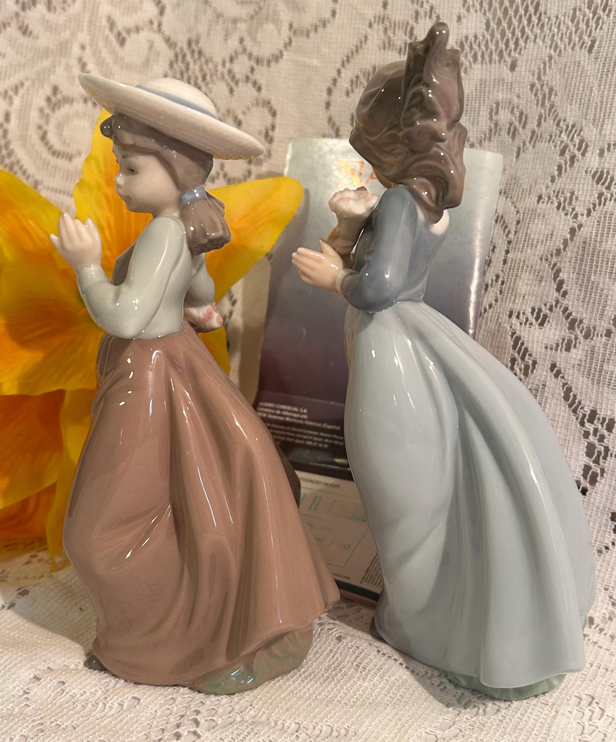 Nao by Lladro 
