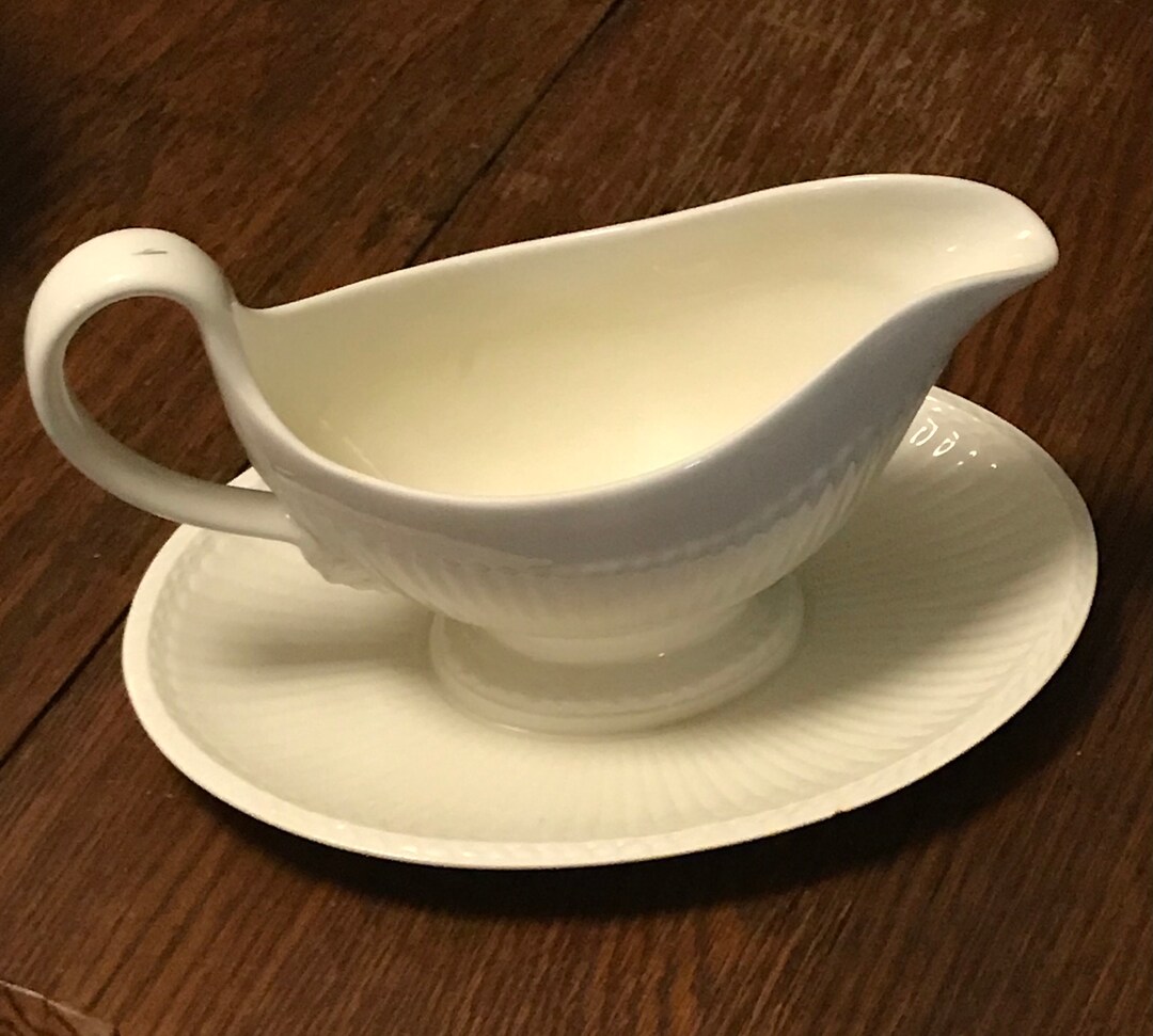 1950s Wedgwood Edme White Ribbed Gravy Boat With Attached Etsy