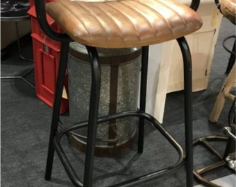 Bar stool