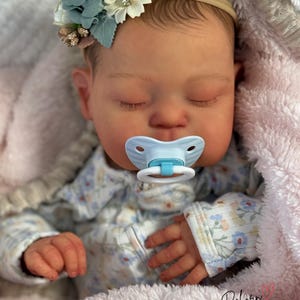 Noa by Cassie Love, SOLE Reborn Baby, Girl, High Quality with Certificate of Authenticity , READY To Ship image 3