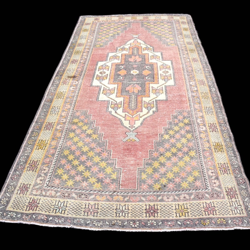 Simavrug - Etsy