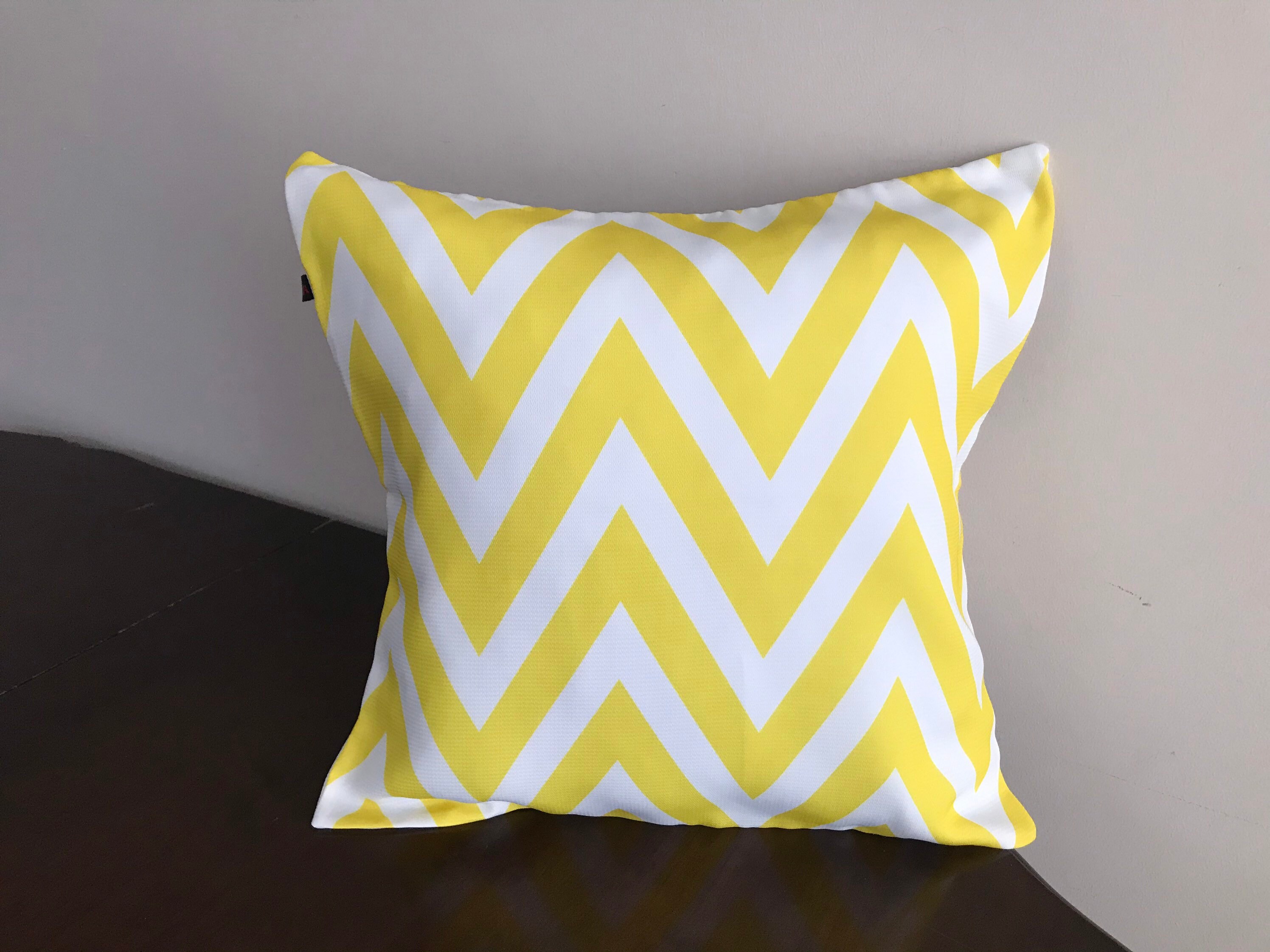 İkat Pillow Cover, Decorative Throw Pillow,sofa Cushion COVER, 18x18 Inches, 45x45 Cm, Modern