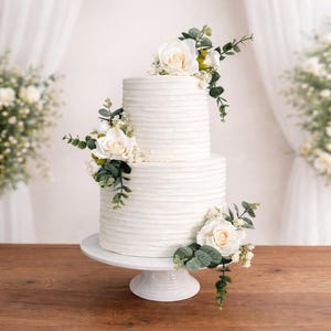 Artificial Cream Rose Cake Flowers – Eucalyptus Wedding Cake Floral Arrangement - Gypsophila Wedding Bild 3
