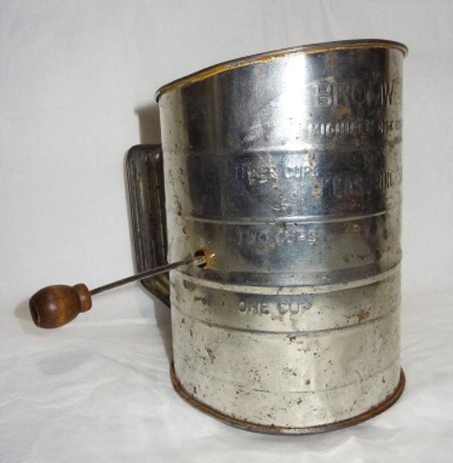 Vintage 1940'S BROMWELL MEASURING SIFTER, 3 Cups, With Crank Handle Etsy