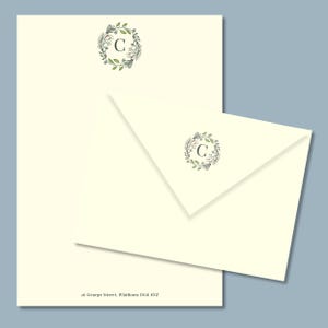 Luxury Floral Monogrammed Personalised Stationery. Letter writing paper and envelopes. Floral design. Vintage Style Notepaper and Envelopes.