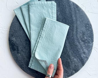 Dusty Sage 100% Baumwolle Stoffservietten Set 4: handgefärbte 16-Zoll-Abendessen-Küchenwäsche
