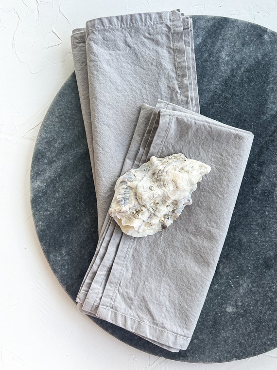 Light gray cloth Napkins Set 4: 100% cotton Hand-dyed dinner 16-inch, Reusable Easter linens