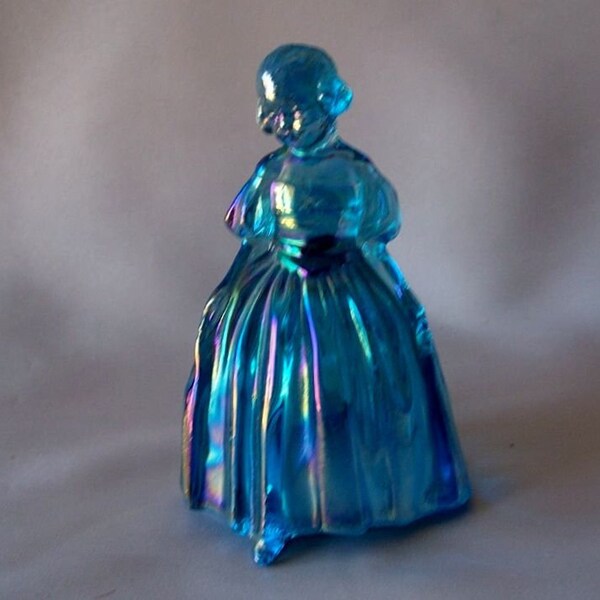 Vintage Boyd Ice Blue Iridescent Figurine Doll Collectible / Iridescent Blue Glass Little Girl Figurine / Boyd Carnival Glass