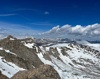 La vista de las Montañas Rocosas de Colorado desde el Monte Evans.