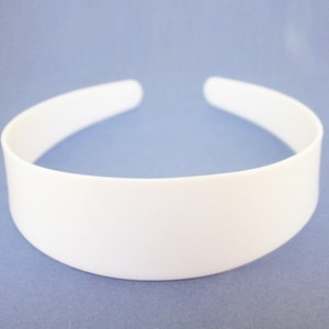 4 cm HEADBAND CORE (confezione da 12) centro fascia per capelli in plastica bianca, forma fascia per capelli per i tuoi design. Spedizione gratuita per ordini nel Regno Unito.