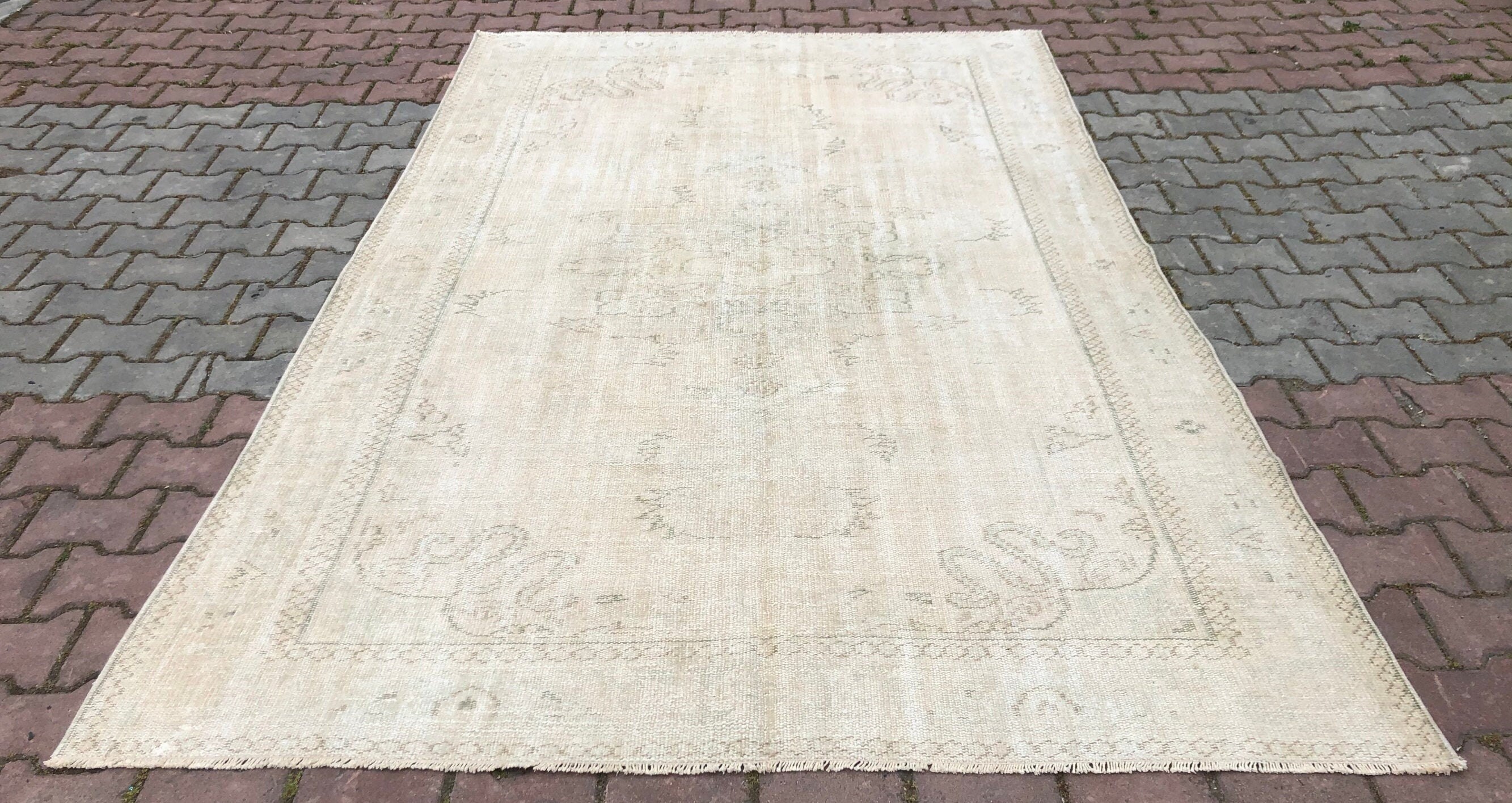 turkish Rug 6x9, Low