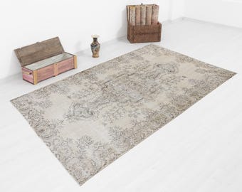 Vintage Turkish Rug 6x9, Neutral Taupe Persian Style Medallion Rug
