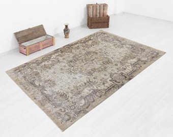 Vintage Turkish Rug, 5x8 Neutral Beige Antique Handwoven Carpet