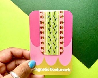 Marcapáginas magnético con diseño de rosas, marcapáginas holográfico, laminado, ideal para amantes de los libros, regalo de Navidad, regalo perfecto para lectores, perfecto para las fiestas.