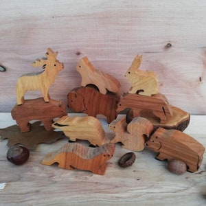 Jouets Woodland Animals, Ensemble danimaux forestiers en bois, Jouet en bois Figurine danimal, Jouet pour enfants, Jouet en bois biologique, Jouet en bois Waldorf, Ensemble de jeux pour enfants image 2