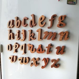 Alfabeto de madera para niños Imanes montessori cursivos Letras de madera Aprende letras y escritura Imanes para niños Juguetes Waldorf para educación en el hogar