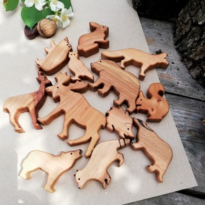 Animaux de la forêt en bois, Animaux en bois naturel, Animaux Montessori, Cadeau en bois pour enfants, Ensemble de jeu, Jouet pour tout-petit image 1