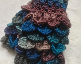 Just in! Handmade Crocheted Dragonscale Fingerless Texting Gloves in Deep Ocean