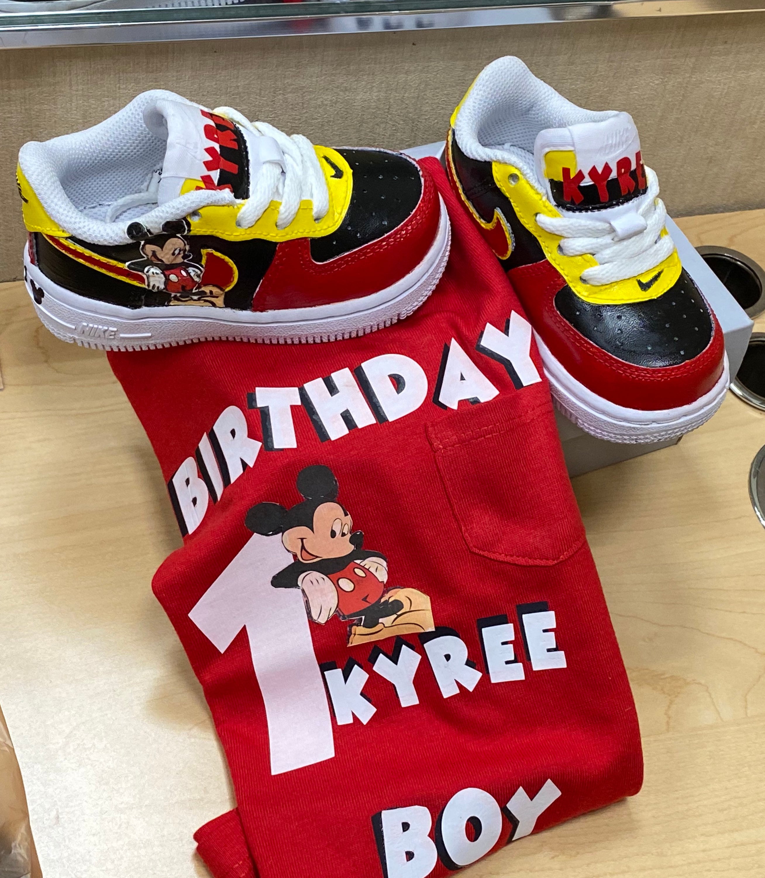 mickey 　NIKE AIR FORCE 1 '07 WB  24cm mickey 様専用 NIKE AIR FORCE 1 '07 WB 24cm - メルカリ