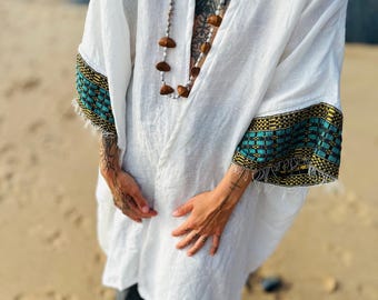Kimono bianco in cotone con finiture ricamate (taglie XS-M)