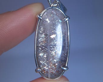 Australian Rainbow Lattice Sunstone Pendant 28x13x4 mm A4714