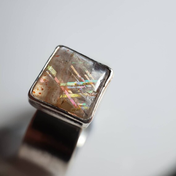 rose gold ring with opal