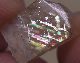 Gemmy Rainbow lattice specimen 8x11 Spec4