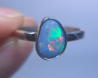 Boulder Opal Doublet Ring 11x8x3 mm A4724