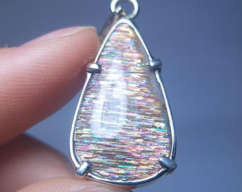 Rainbow Meteor Shower Sunstone Silver Pendant 26x15x5 mm A4713