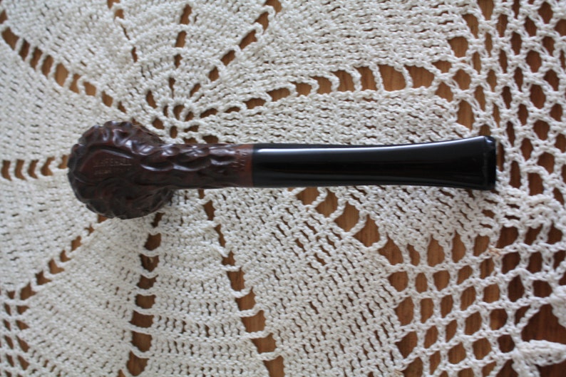 restored pipe cleaned pipe vintage pipe Brebia Whitehall Briar Italy Estate smoking pipe