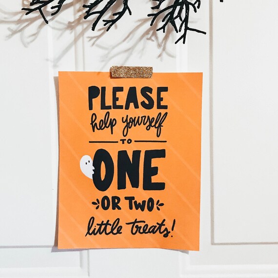 Trick Or Treater Door Signs