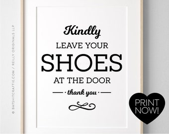 Kindly leave your shoes at the door Printable home decor sign ~ Cute wall art print rustic modern farmhouse classy elegant instant download