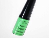 GREEN Neon Liquid Eyeliner - Smudge Proof, Long Lasting, Eyeliners, Bright Color, Blacklight Reactive,Neons, Neon Eyeshadow,Neon Collection