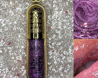 Heartbreaker - Glitter Lipgloss, Lipgloss, Non Sticky Lipgloss, Reflects Purple ,Pink, Green, Blue. Glitter gloss, Glossy lips, Lip gloss.