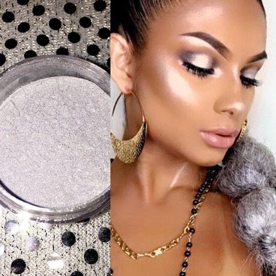 Moonlight Silver Diamond Highlighter, Loose Highlighter, Pigment, Powder  Highlighter, Glow, Highlighter, Pigmented Highlighter, Highlighters 