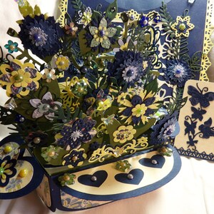 Beautiful Floral Pop Up Card - Any Occassion