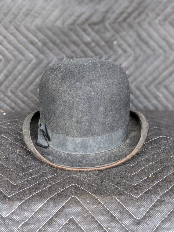 Vintage black derby hat with black ribbon - image 3