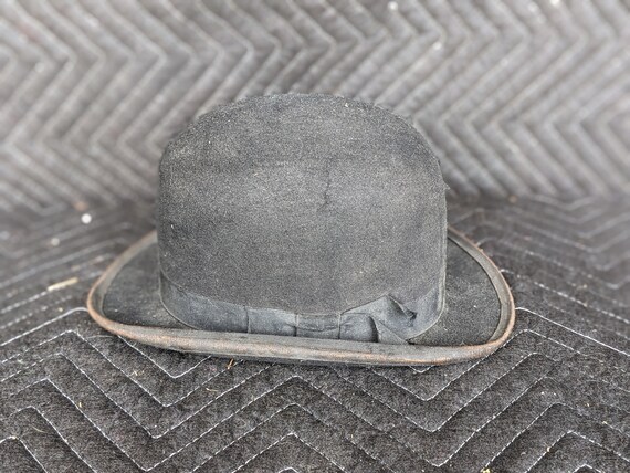Vintage black derby hat with black ribbon - image 2