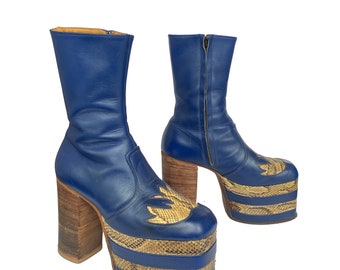 Super rare 1970s blue vintage disco glam rock platform boots