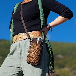 Brown Leather Bottle Holder With Flower of Life, Adjustable Crossbody Strap Flask Carrier Bag, Belt Bottle Sling