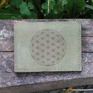 Leather Card Holder, Flower of Life, Mini Bifold Wallet, Money Case, Sacred Geometry Accessory, Kartenhalter, Green, Compact, Money Clip