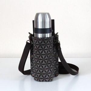 Grey Leather Bottle Holder With Flower of Life, Adjustable Crossbody Strap Flask Carrier Bag, Belt Bottle Sling