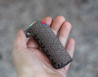 Leather Lighter Case With Hexagons