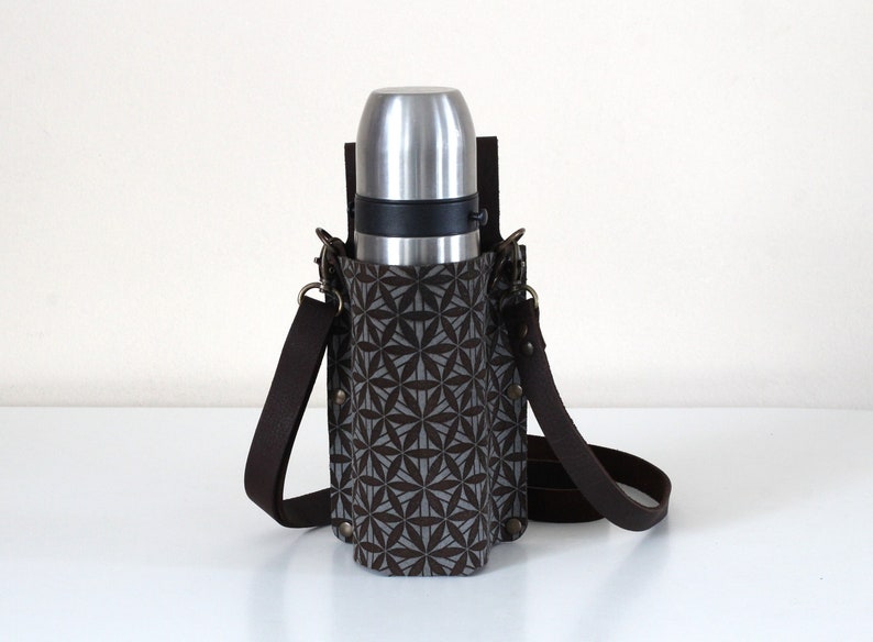 Grey Leather Bottle Holder With Flower of Life, Adjustable Crossbody Strap Flask Carrier Bag, Belt Bottle Sling