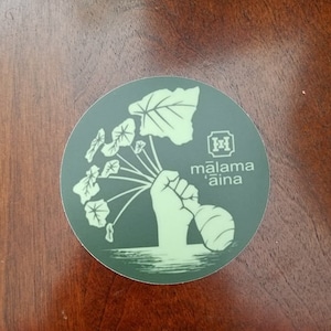 Malama Aina Taro Root Hawaiian Islands 3 inch Decal