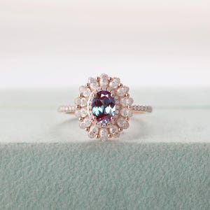 Alexandrite engagement ring, Oval cut Unique and Vintage Moissanite ring Rose gold, Women&#39;s ring,Halo Bridal Jewelry, Anniversary
